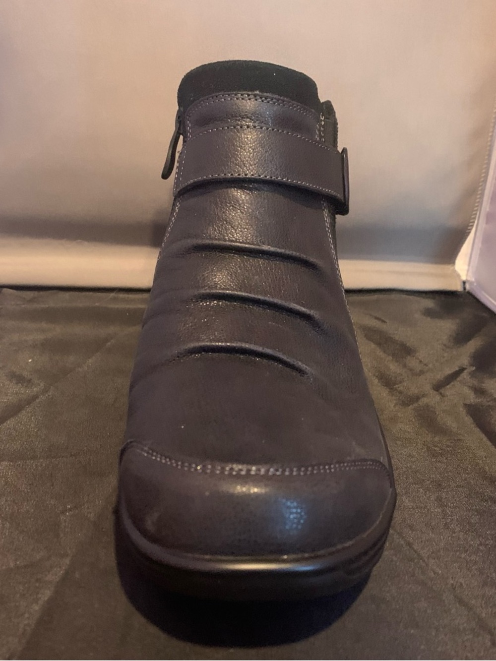 Orthofeet Women’s Heidi Walking Shoes - Picture 5 of 16